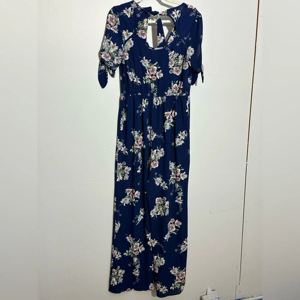 NWT Xhiliration Women’s M Jumpsuit Blue Floral Tie Sleeve Faux Wrap Wide Leg